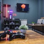 Апартаменты (Лофт для вечеринки с караоке и x-box), Апартаменты Лофт для вечеринки с караоке и x-box