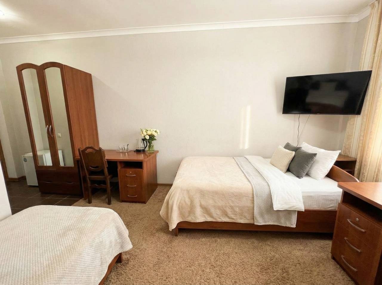 Семейный (Трехместный), ОТО Отель Астрахань