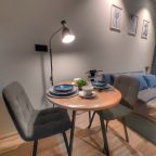 Апартаменты, Апартаменты SalutApart 8W