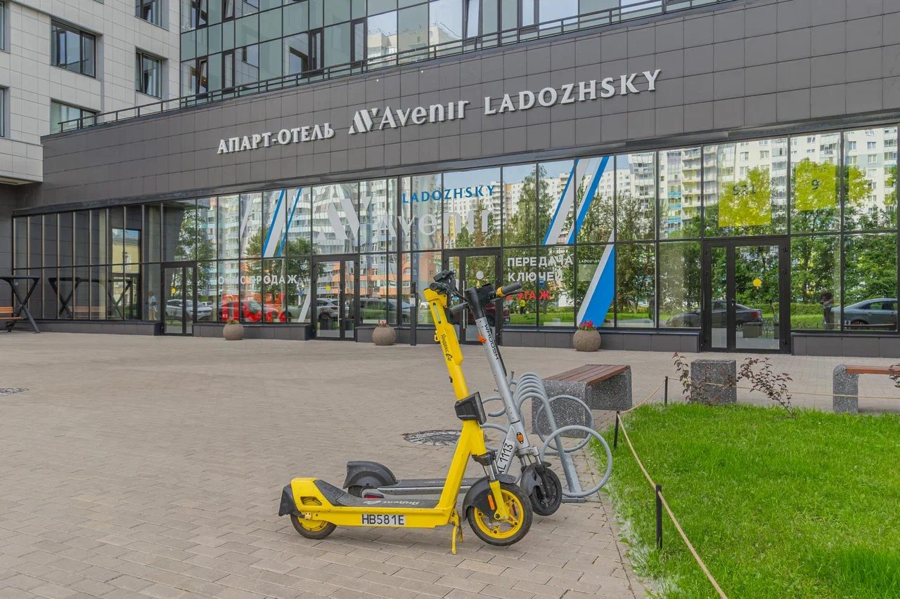Апартаменты, Апартаменты СалютАпарт 8w