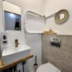 Квартира (Дружелюбная студия для двоих), Апартаменты Как Дома на ул. Анны Коньковой