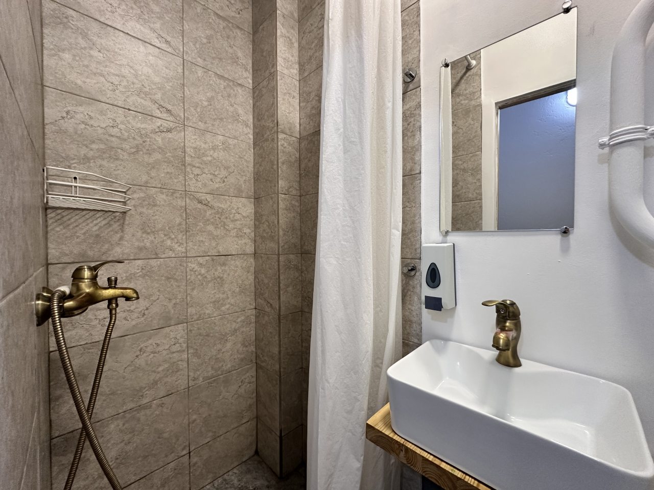 Квартира (Дружелюбная студия для двоих), Апартаменты Как Дома на ул. Анны Коньковой