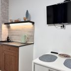 Квартира (Дружелюбная студия для двоих), Апартаменты Как Дома на ул. Анны Коньковой