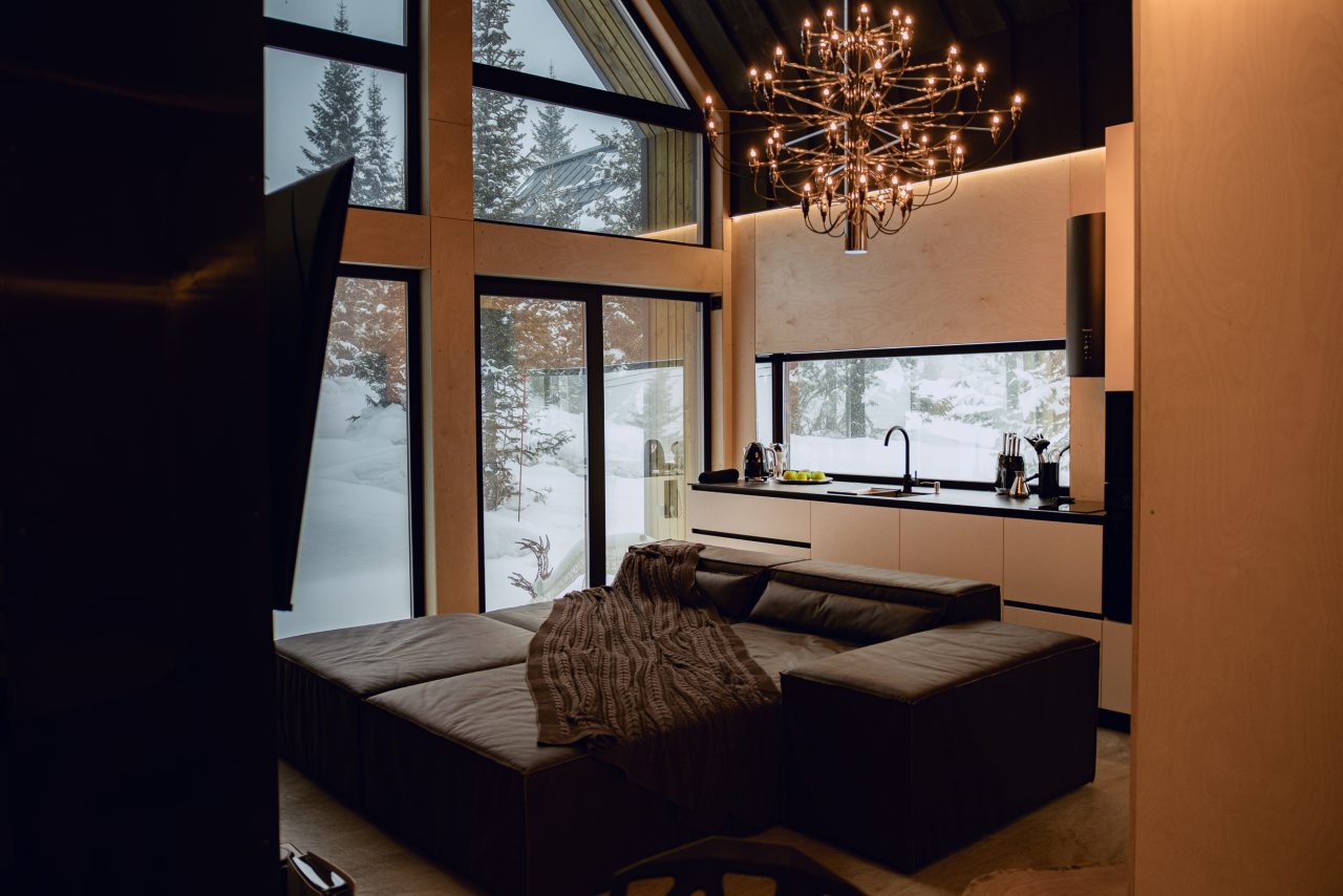 Шале (Гагарин с фурако), Гостевой дом Космос