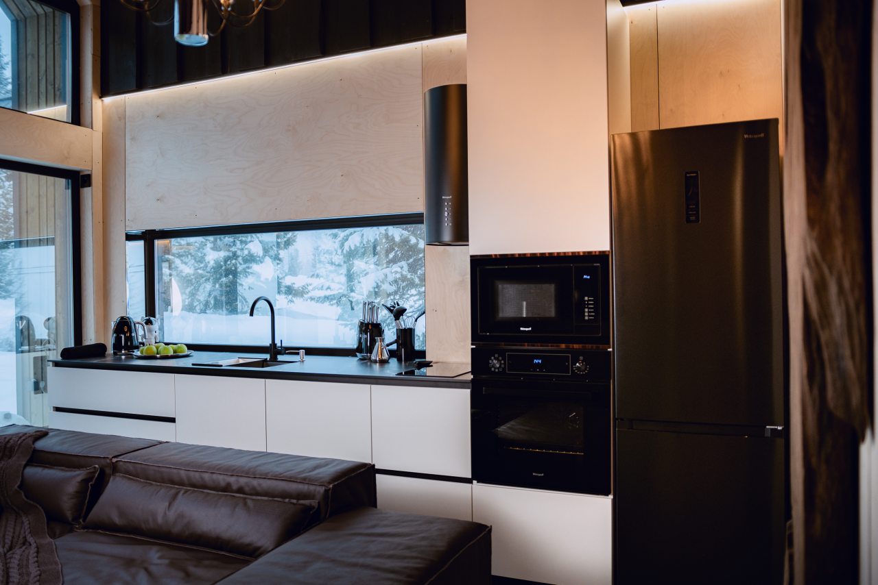 Дом (Леонов), Гостевой дом Космос