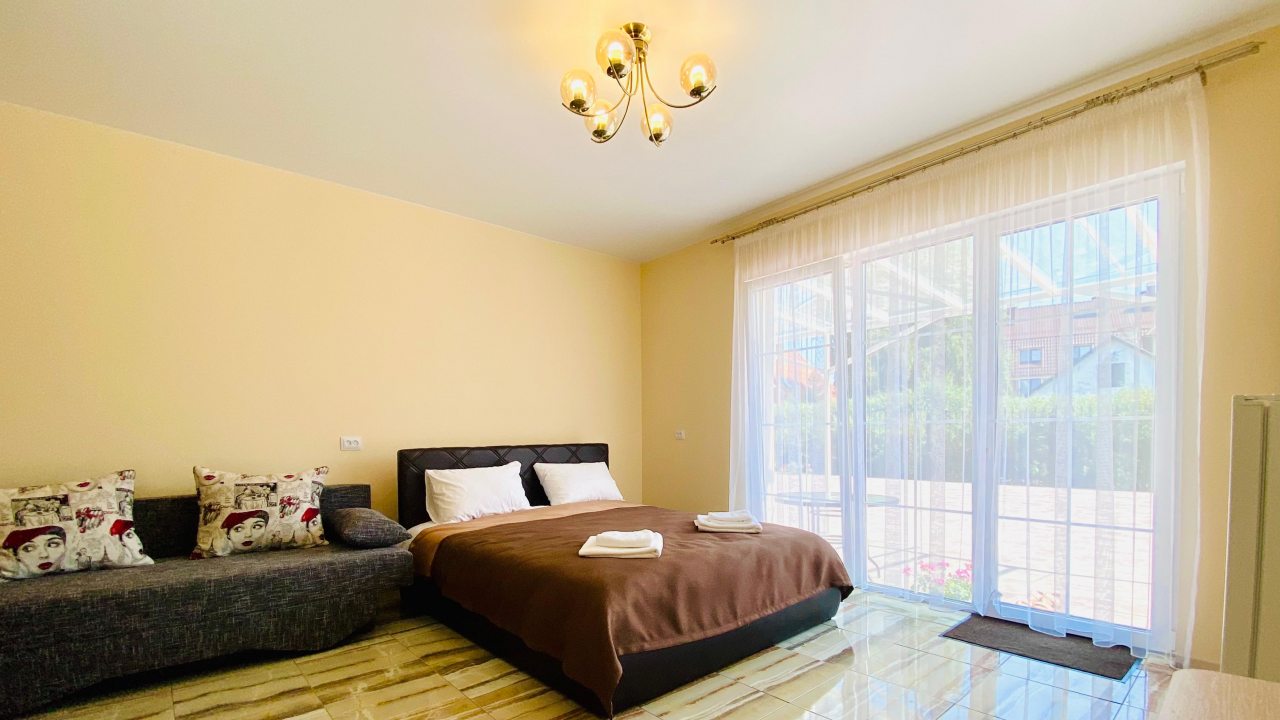 Студио (Лесной: Номер в гостевом доме на Куршской косе), Гостевой дом ApartMari Villa Leo