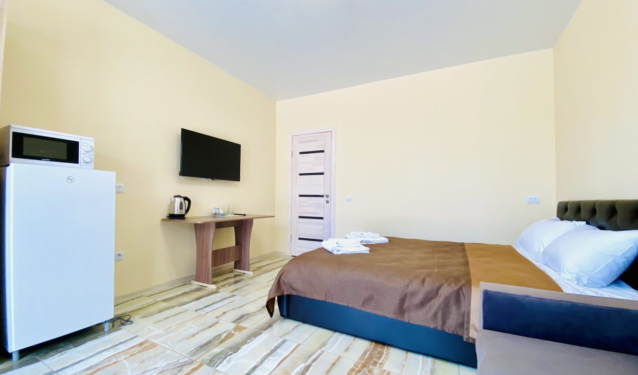 Студио (Лесной: Номер в гостевом доме на Куршской косе), Гостевой дом ApartMari Villa Leo