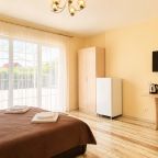 Студио (Лесной: Номер в гостевом доме на Куршской косе), Гостевой дом ApartMari Villa Leo