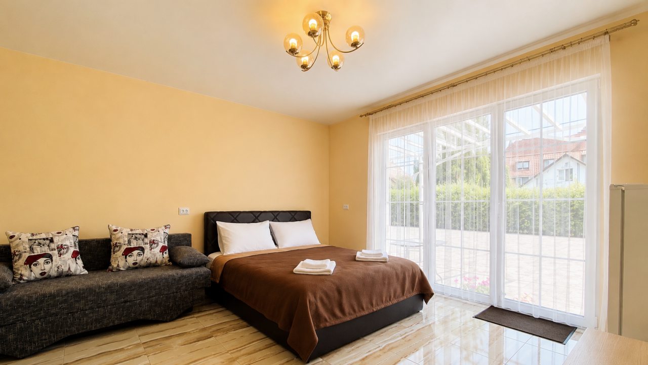 Студио (Лесной: Номер в гостевом доме на Куршской косе), Гостевой дом ApartMari Villa Leo