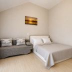 Студио (Лесной: Номер в гостевом доме на Куршской косе №6), Гостевой дом ApartMari Villa Leo