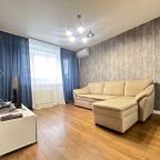 Трёхместный и более (Апартаменты на Адмирала Горшкова 85), Апартаменты 1-комнатные в районе с развитой инфраструктурой