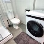 Трёхместный и более (Апартаменты на 12 этаже), Апартаменты в Подмосковье на Стрелковом переулке