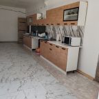 Возможность самостоятельного приготовления пищи, Дом у Моря