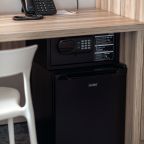 Люкс (Семейный Люкс с 1 кроватью King-size или 2 односпальными кроватями 90х200см), Отель Нега Калининград-центр
