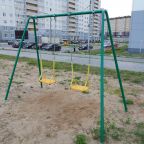 Качели, Гостиница Бута 3