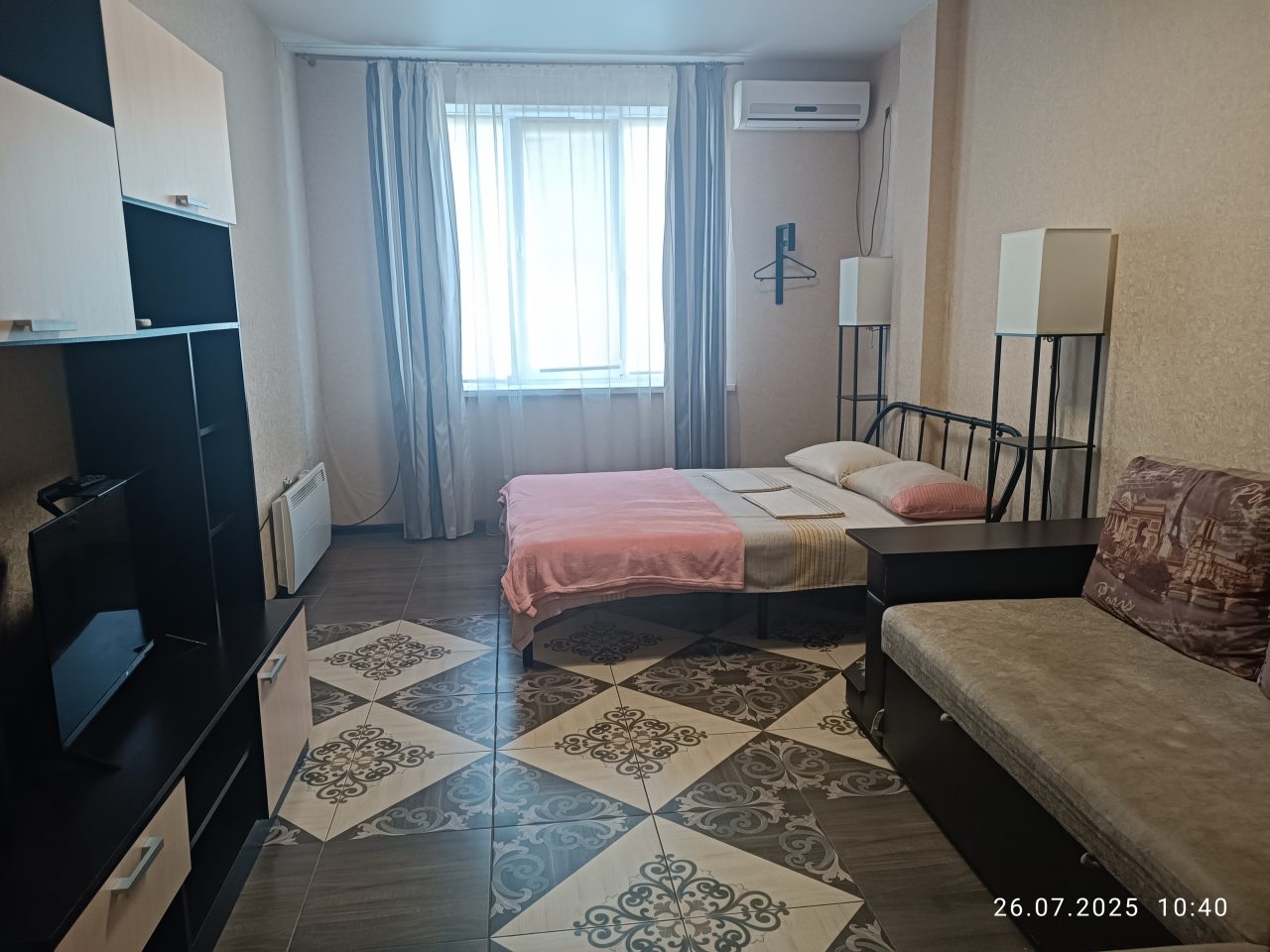 Апартаменты (Квартира 3), Апартаменты В ЖК Бристоль