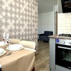 Возможность самостоятельного приготовления пищи, Апартаменты ApartMari рядом с парком Юность