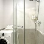 Апартаменты (Двухкомнатные апартаменты в центре рядом с парком Юность и Верхним озером), Апартаменты ApartMari рядом с парком Юность