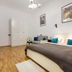Квартира (Светлая 2ккв 2/5эт, 50м2, 8-я Советская улица, 24), Апартаменты RentalSPb на 8-й советской 24