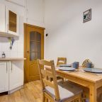 Квартира (Светлая 2ккв 2/5эт, 50м2, 8-я Советская улица, 24), Апартаменты RentalSPb на 8-й советской 24