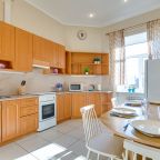 Квартира (Трешка 5/7эт, 85м2, улица Жуковского, 31), Апартаменты RentalSPb на Жуковского 31