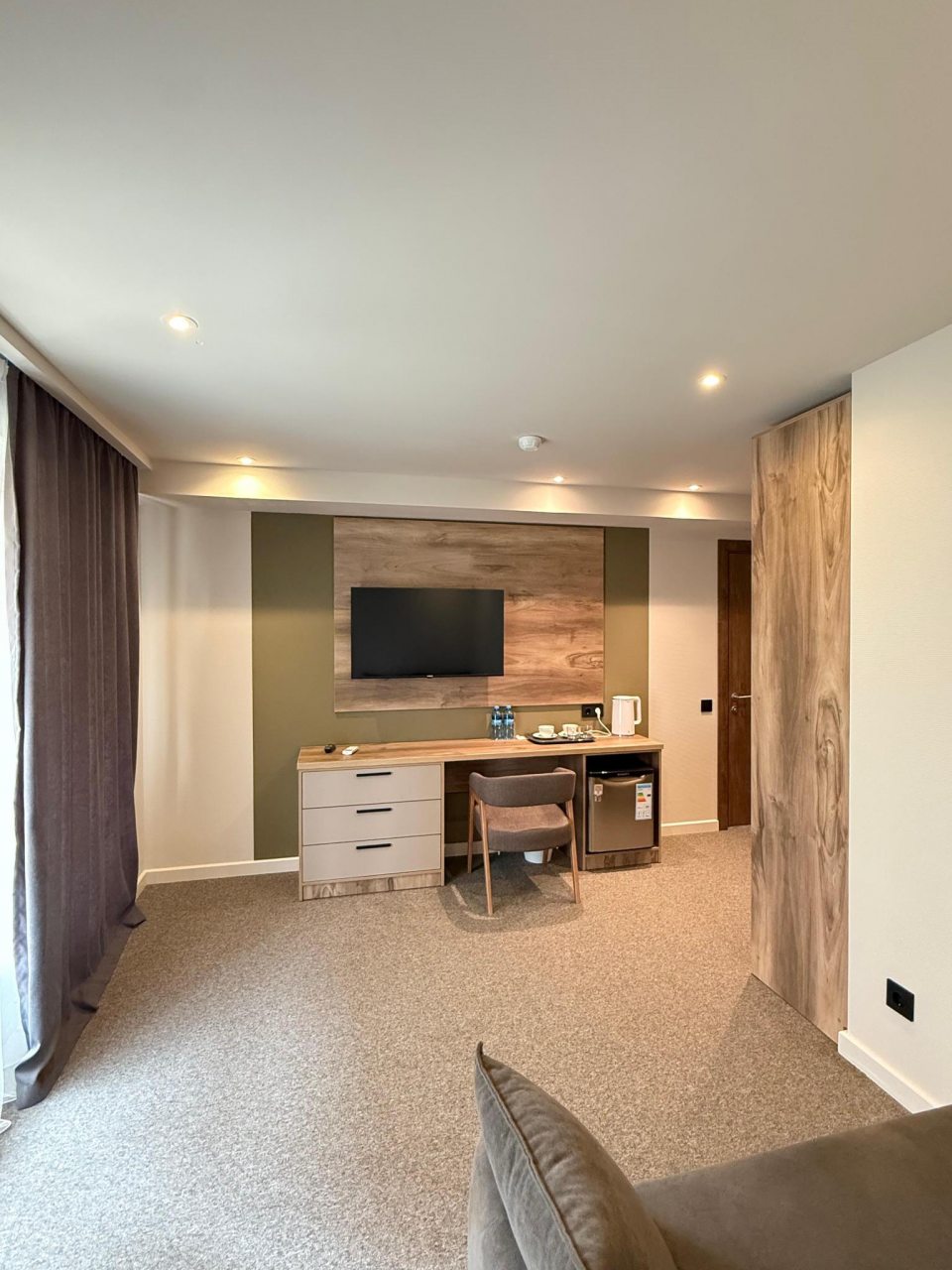 Трехместный (Luxe), Отель MENTALITY Hotel & Coffee