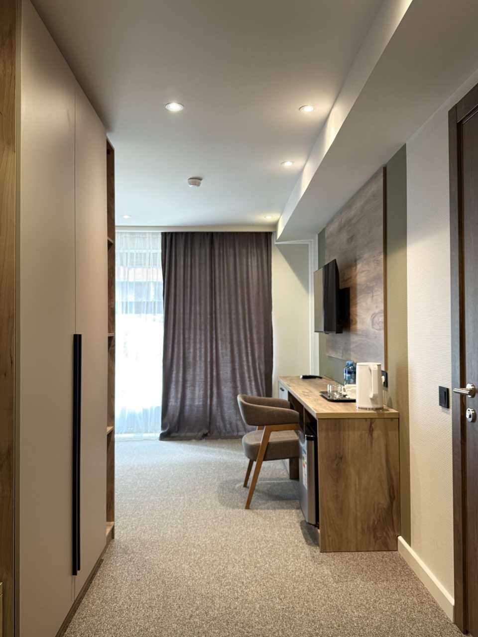 Трехместный (Luxe), Отель MENTALITY Hotel & Coffee