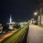 Апартаменты находятся на набережной в самом сердце города