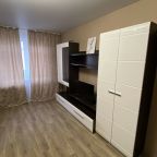 Апартаменты (Светлая 1-комнатная квaртира), Апартаменты В Заполярном на Юбилейной