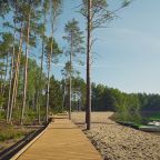 Первая береговая линия, Парк-Отель Вудлэнд Кэмп