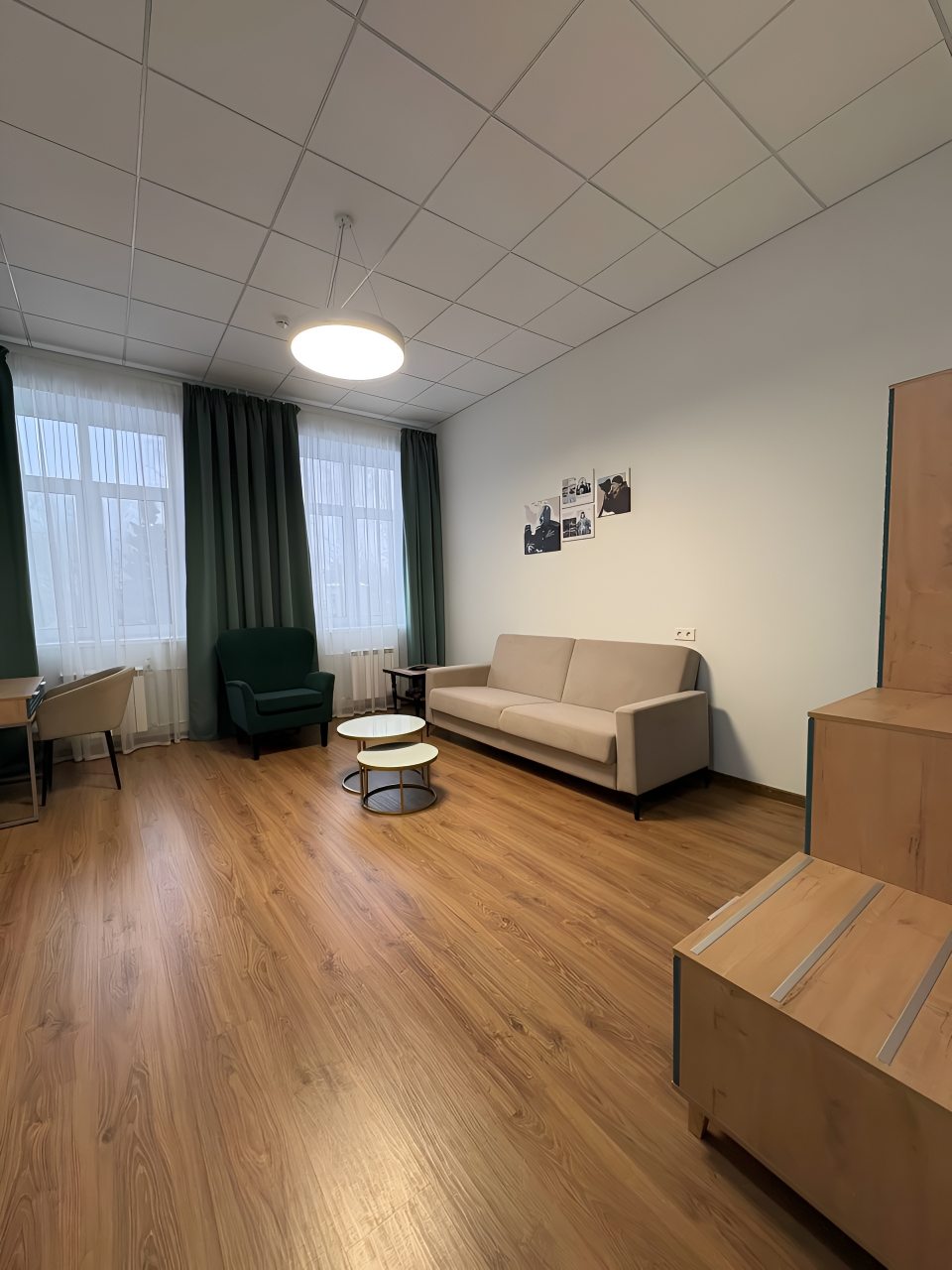 Люкс (Люкс 218 имени Папанина И.Д.), Гостиница Авиатор