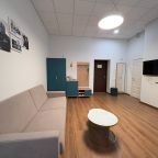 Люкс (Люкс 218 имени Папанина И.Д.), Гостиница Авиатор