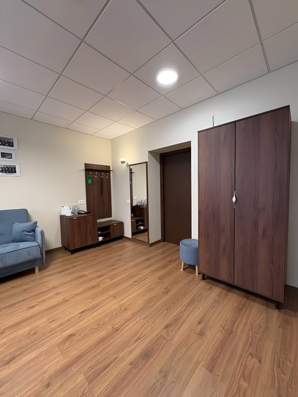 Люкс (Люкс 318 имени Каманина Н.П.), Гостиница Авиатор