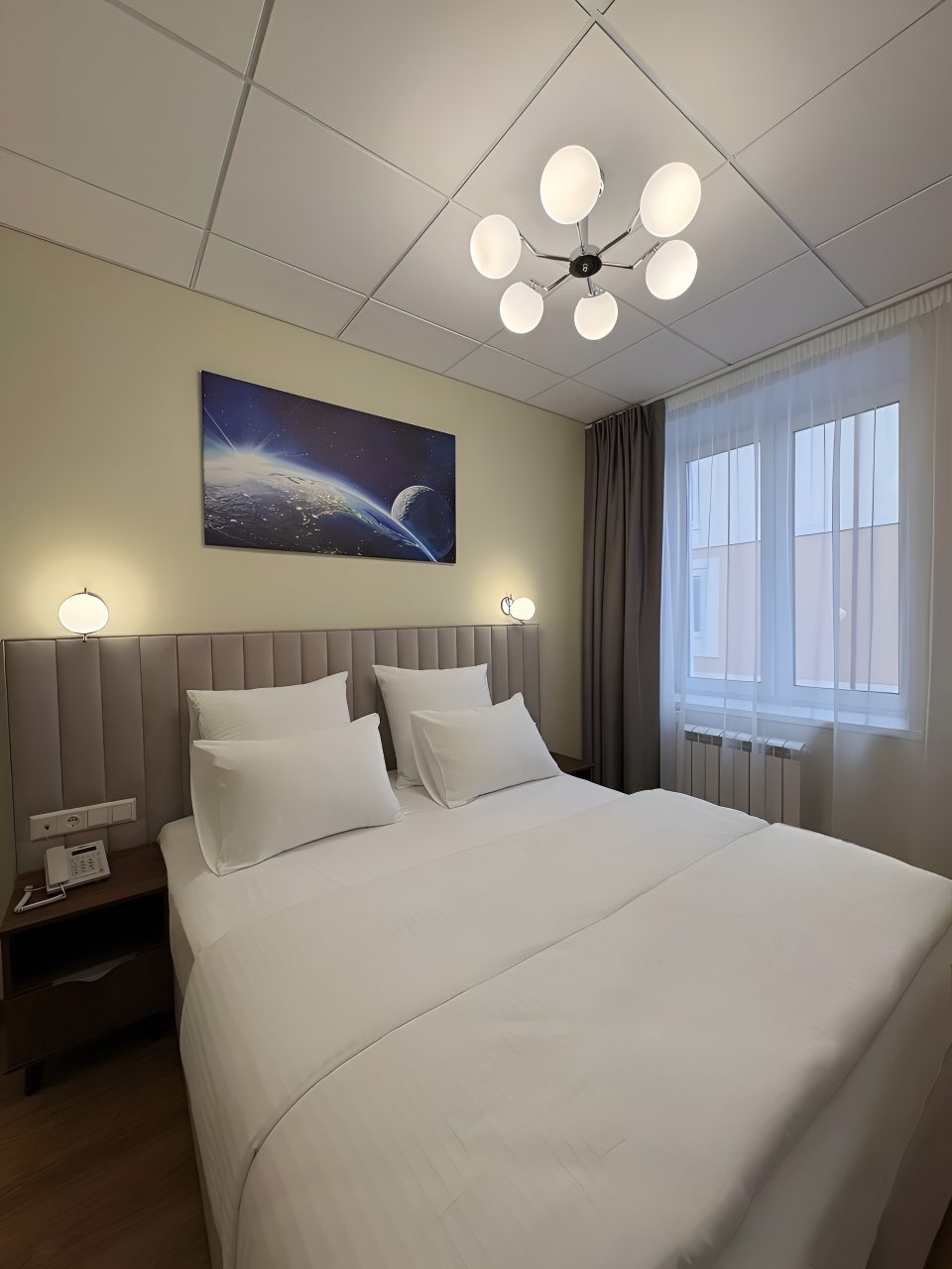 Люкс (Люкс 318 имени Каманина Н.П.), Гостиница Авиатор