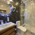 Люкс (Люкс 318 имени Каманина Н.П.), Гостиница Авиатор