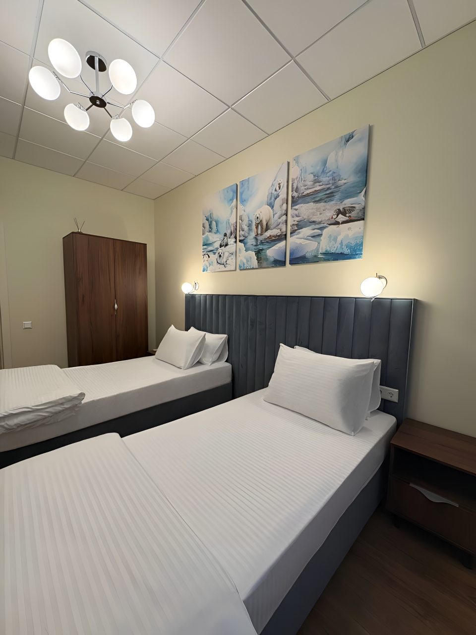 Люкс (Люкс 314 имени Байдукова Г.Ф.), Гостиница Авиатор