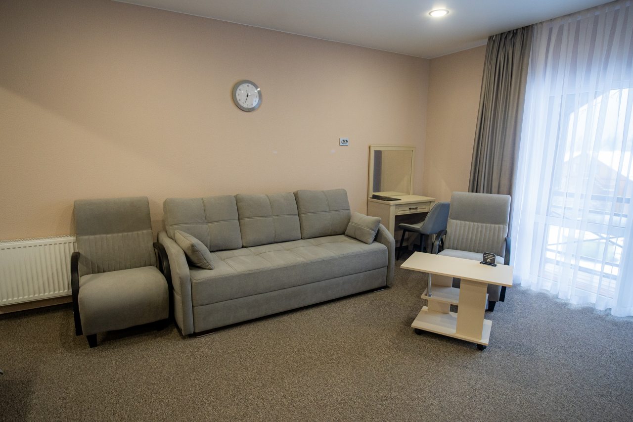 Студио (Студия), Отель Мельница