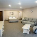 Студио (Студия), Отель Мельница