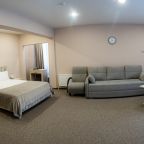 Студио (Студия), Отель Мельница