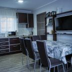 Коттедж (Дом 3-х комнатный), Отель Мельница