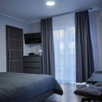 Коттедж (Дом 3-х комнатный), Отель Мельница