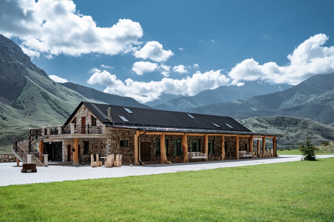 Эко-парк ИРБИС, Даргавс