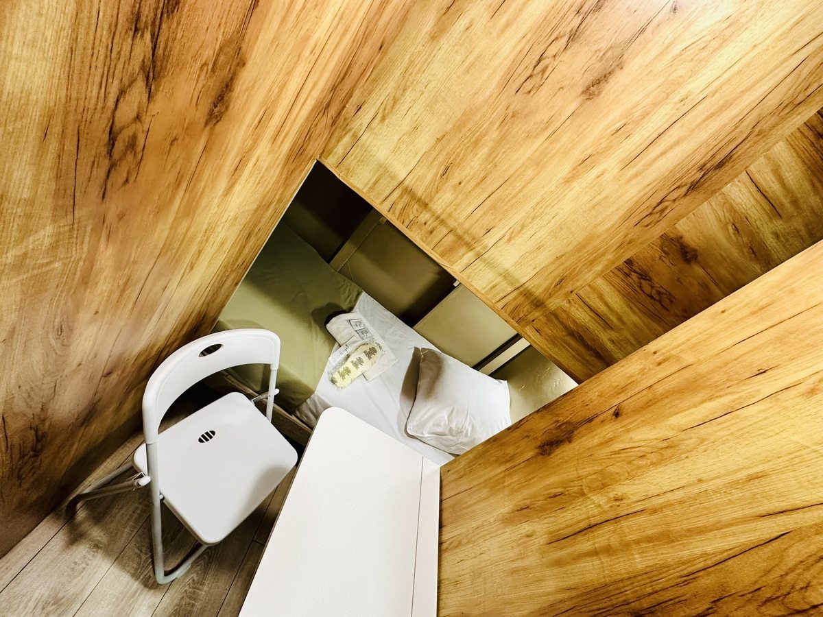 Капсула (Капсула без окна. Удобства общие на этаже), Мини-отель StayWay На Авиамоторной