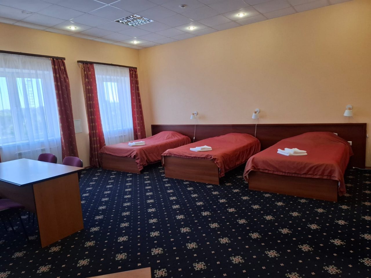 Сьюит (Трёхместный Улучшенный номер), Гостиница Sport hotel
