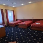 Сьюит (Трёхместный Улучшенный номер), Гостиница Sport hotel