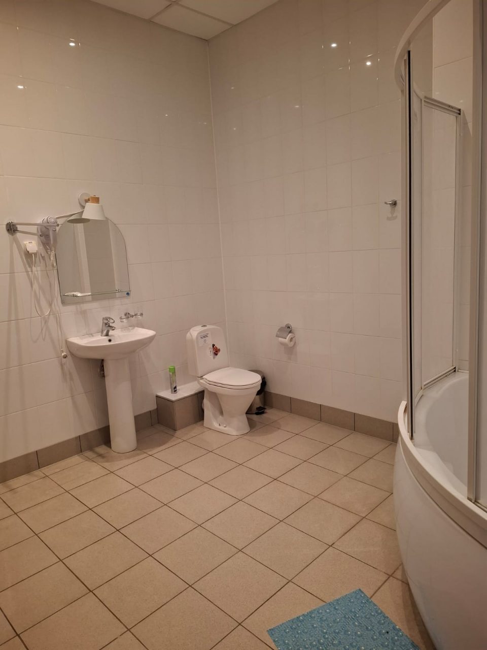 Сьюит (Трёхместный Улучшенный номер), Гостиница Sport hotel
