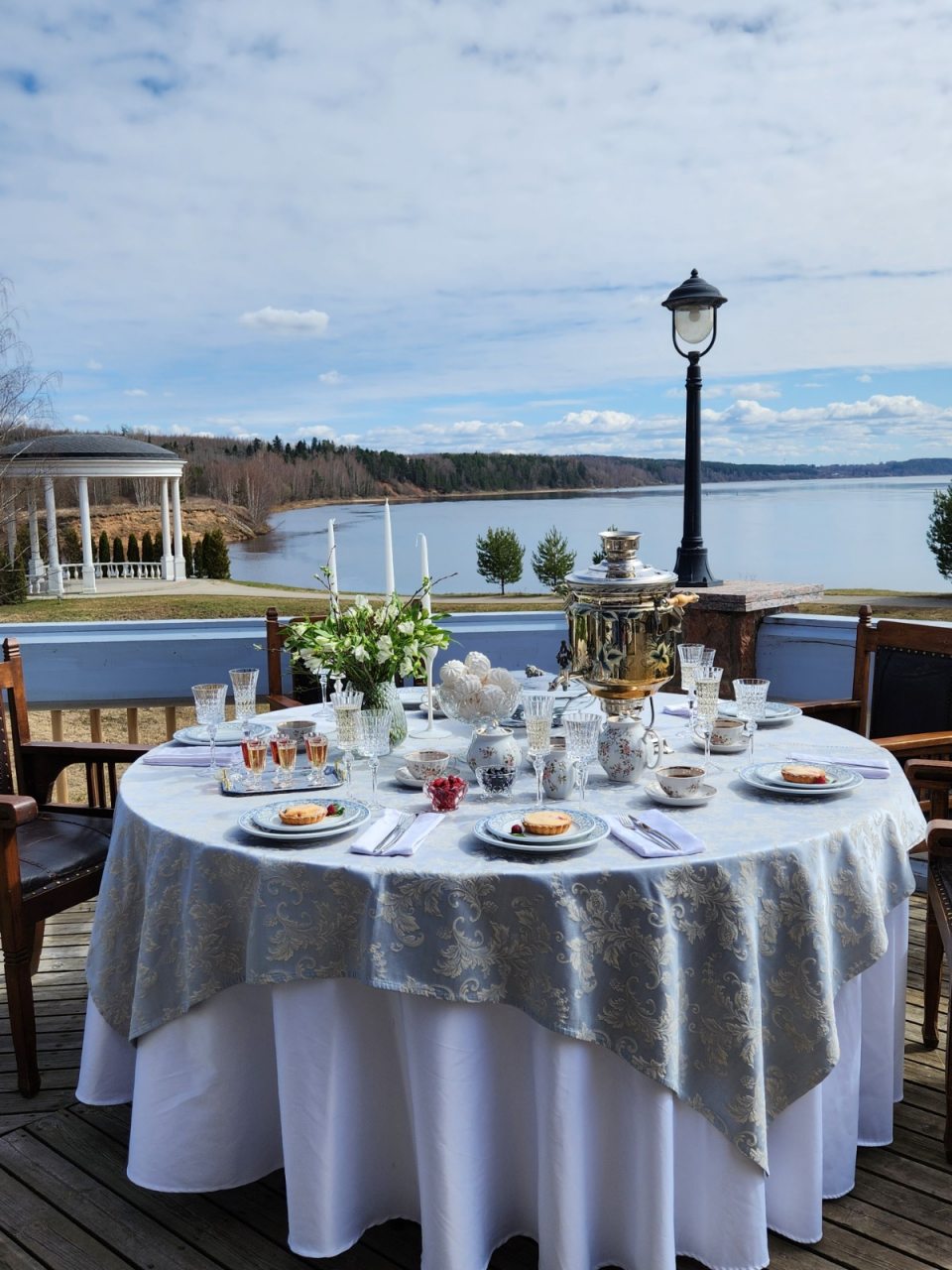 Терраса ресторана «Пристань»