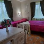 Дом (Гостевой Дом), Гостиница Кедровый Дом