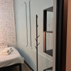 Двухместный (Эконом с двуспальной кроватью с общей ванной комнатой), Отель Автор Шаболовская