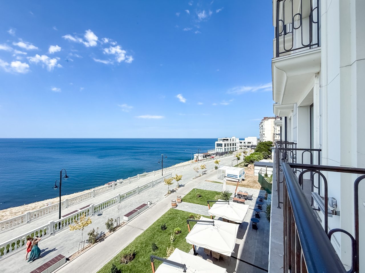 Вид на море, Апартаменты Монако 24 ЖК Граф Толстой 311